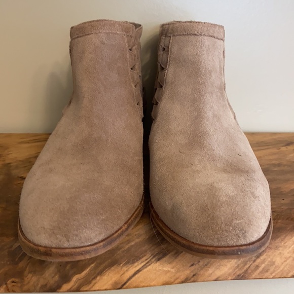 Vince Camuto Booties - Picture 3 of 3